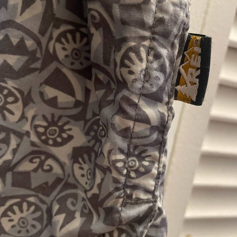 Gray Patterned Drawstring Skirt - image 2